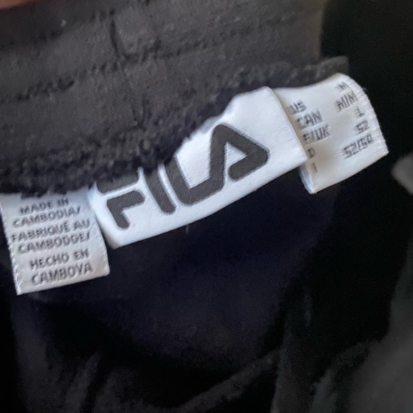 Fila sweatpants - Picture 3 of 3